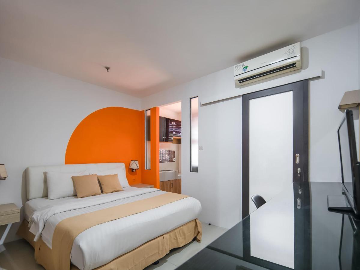 Aparthotel Cove Taman Dżakarta Zewnętrze zdjęcie