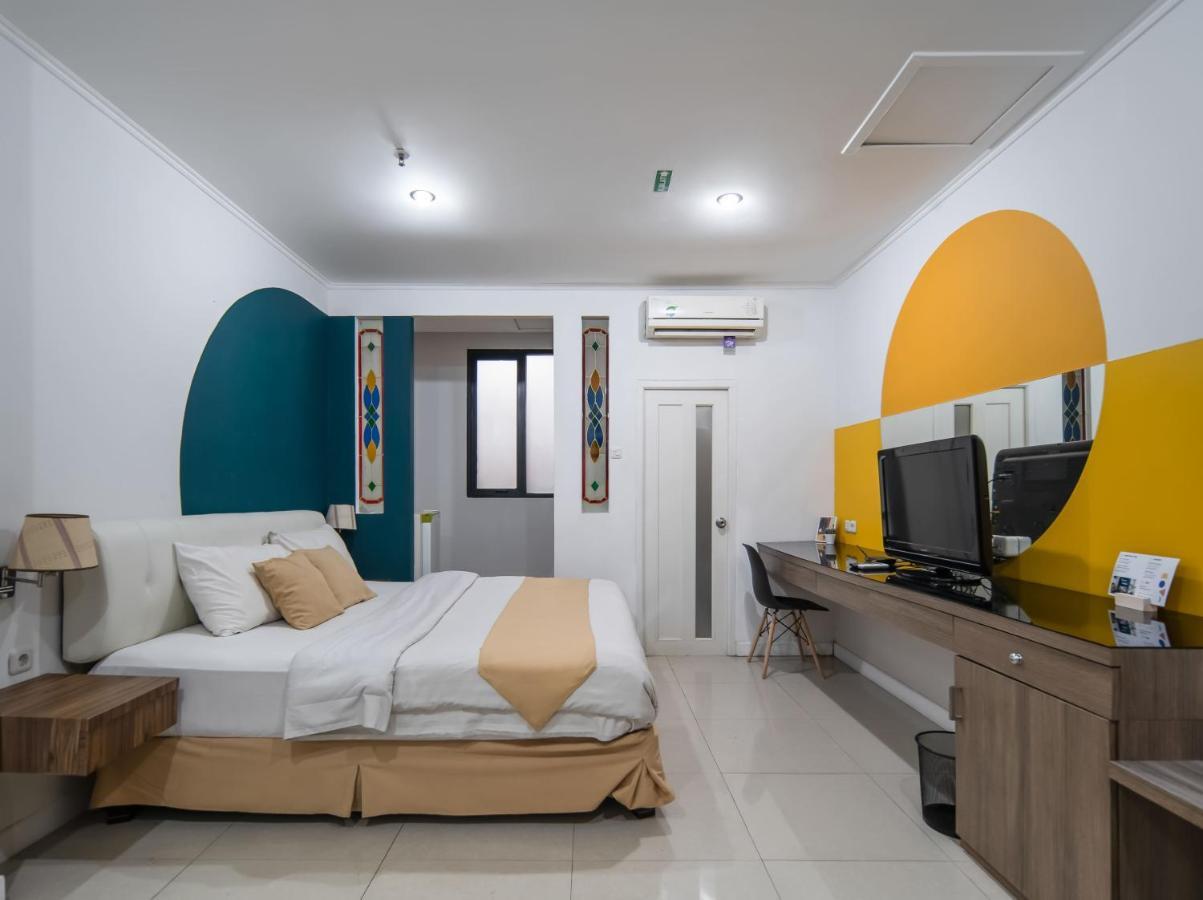 Aparthotel Cove Taman Dżakarta Zewnętrze zdjęcie