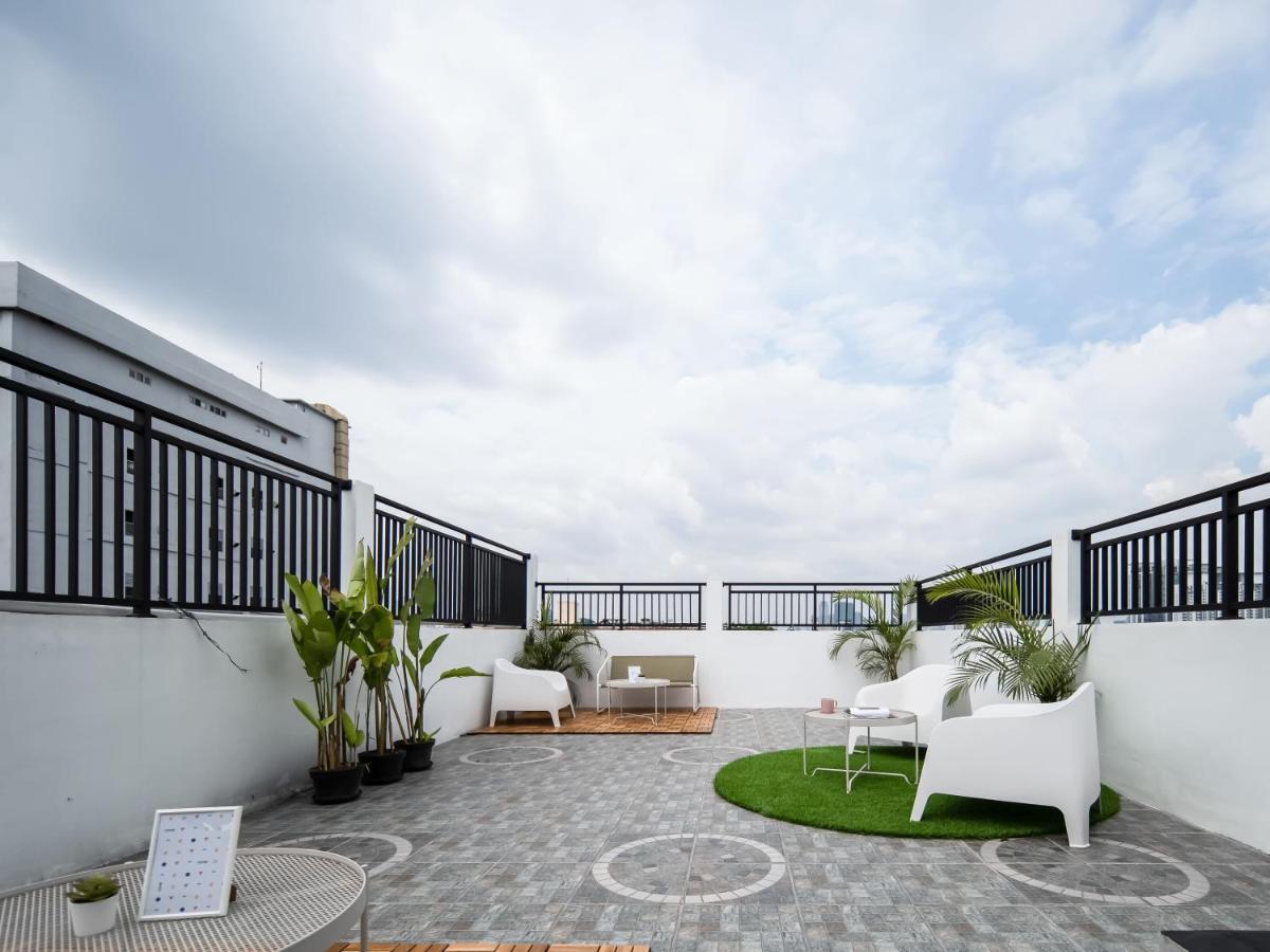 Aparthotel Cove Taman Dżakarta Zewnętrze zdjęcie
