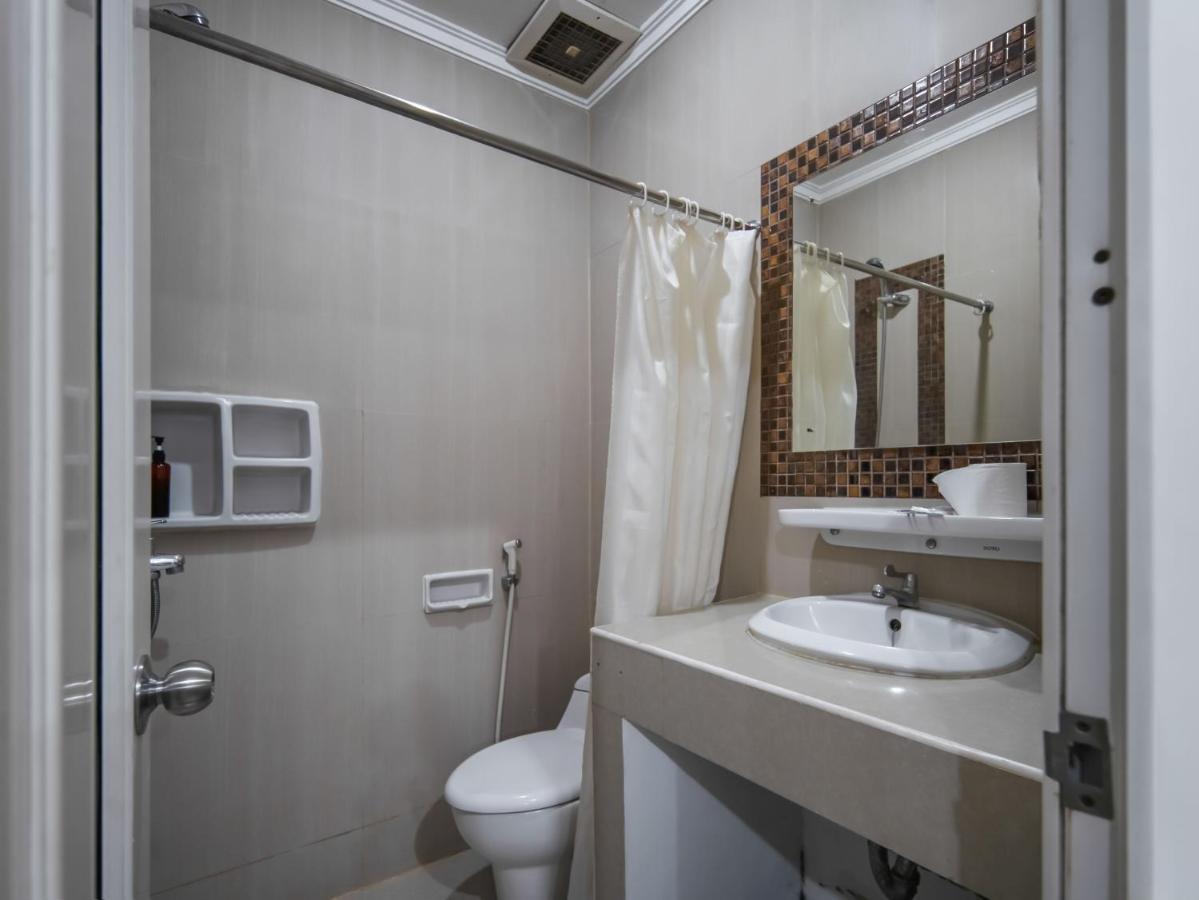 Aparthotel Cove Taman Dżakarta Zewnętrze zdjęcie